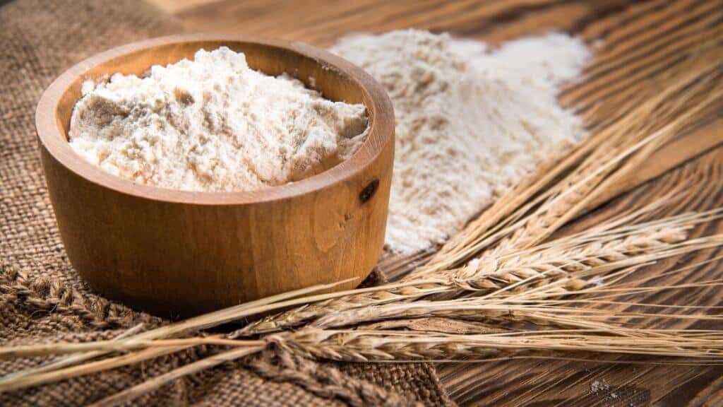  یک فرآورده سنتی مقوی و انرژی‌زا با ادعاهای درمانی زیاد/ در چه صورت «سویق» می‌تواند آسیب‌زا باشد؟ 