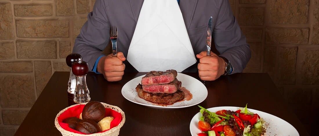 از گوشت خوک تا حشرات؛ چرا برخی غذاها در فرهنگ‌ها ممنوع‌اند؟