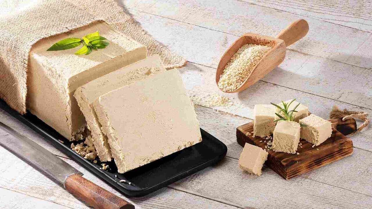 برای صبحانه ارده شیره بخوریم یا عسل و سیاهدانه؟/ نان فطیر و شیرمال خوب نیست/ صبحانه مناسب مبتلایان ریفلاکس، افسردگی و ضعف بدنی