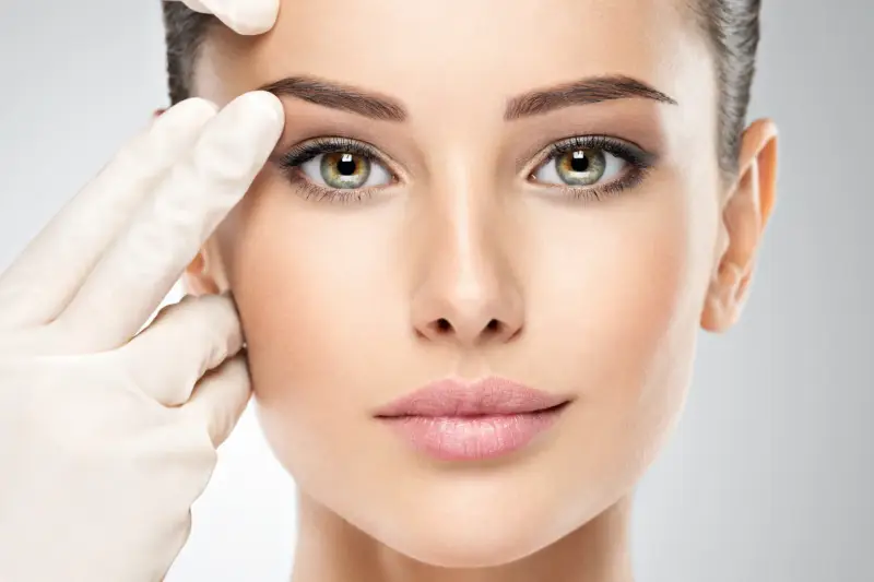 جراحی لیفت شقیقه و جراحی لیفت ابرو